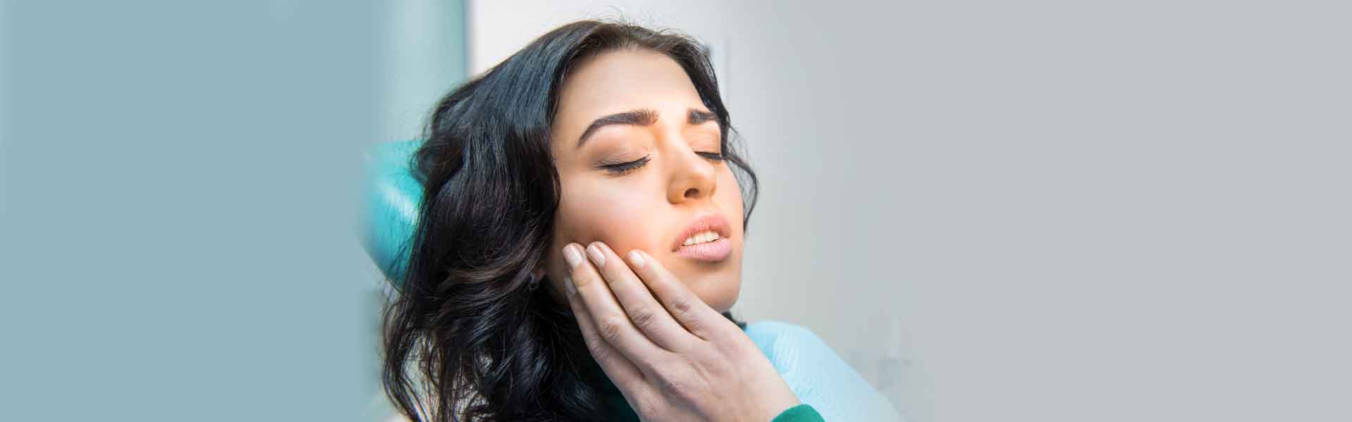 Are You Experiencing Gum Disease Symptoms?